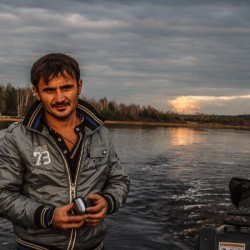 Отабек Эльмуродов- человек , который внёс сабый большой трудовой вклад в постройку ГК Великодворье